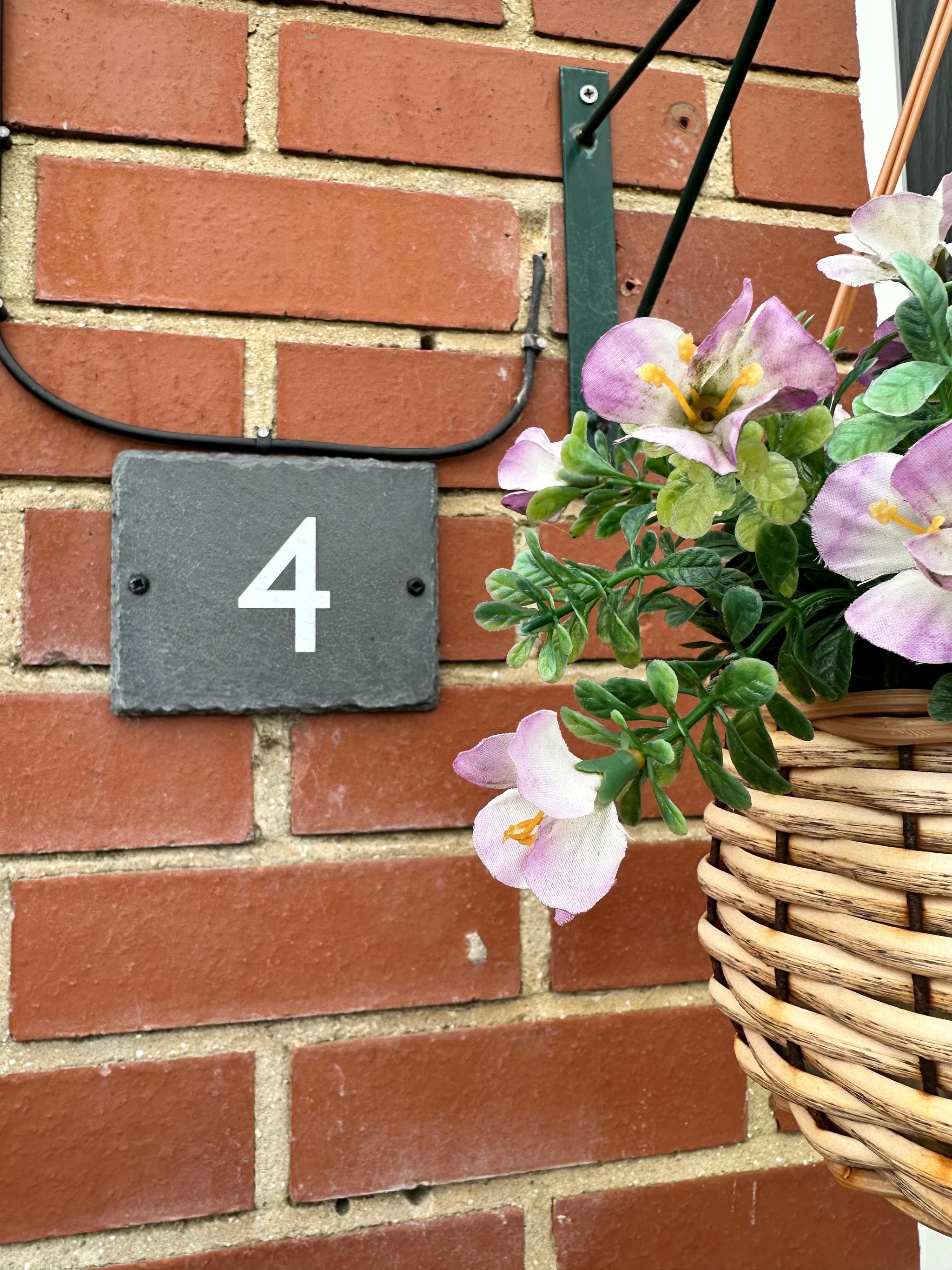 Modern and Comfortable 2 Bed Apartment5