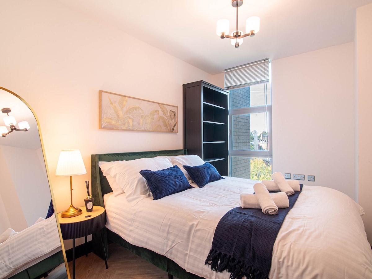 Leeds Luxury 2-Bed Apartment |Heart of City Centre5